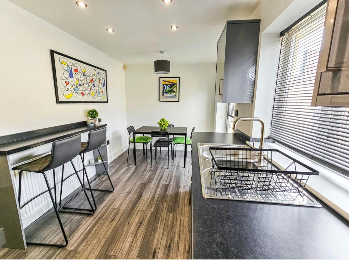 Two Bedroom Detached Modern Bungalow Close To Plymouth Argyle Fc Exteriör bild